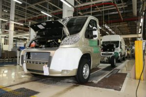 Riapre la Sevel di Atessa, da oggi operai a lavoro