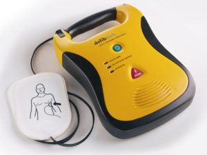 defibrillatpre automatico