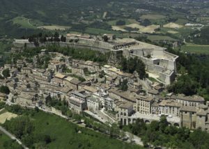 Civitella del Tronto, la Città che muore: l’attacco di Nuova Rotta