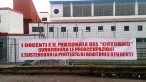 protesta scuola l'aquila