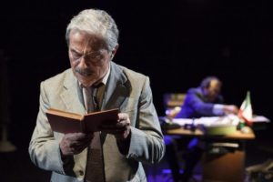 Massimo Dapporto in Un borghese piccolo piccolo