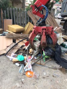 Rifiuti abbandonati Montesilvano, ripulita l’area di via Lazio