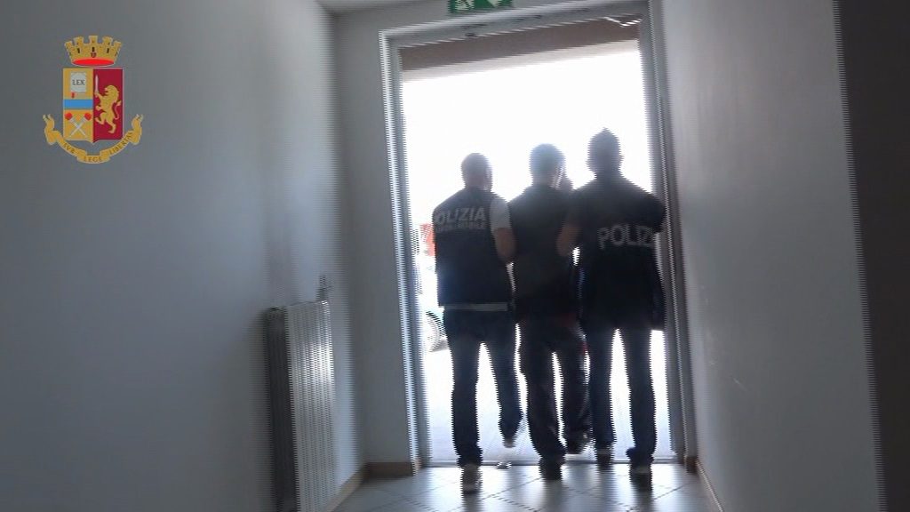 L'Aquila, tentato omicidio: arrestato un giovane italiano