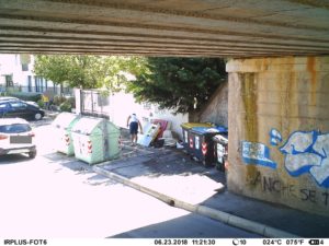 Rifiuti, sei cittadini beccati a scaricare i rifiuti: scatta la sanzione