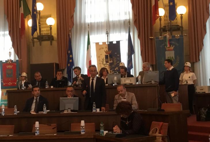 Nuova Pescara, Lolli apre i lavori dell' assemblea costituente