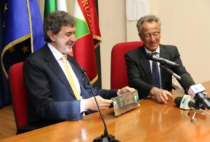 Regione, si insedia Marsilio "Ci aspetta un grande lavoro"VIDEO