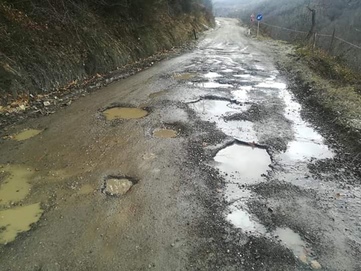 Provinciale 49 disconnessa e impraticabile: criticità a Valle Castellana