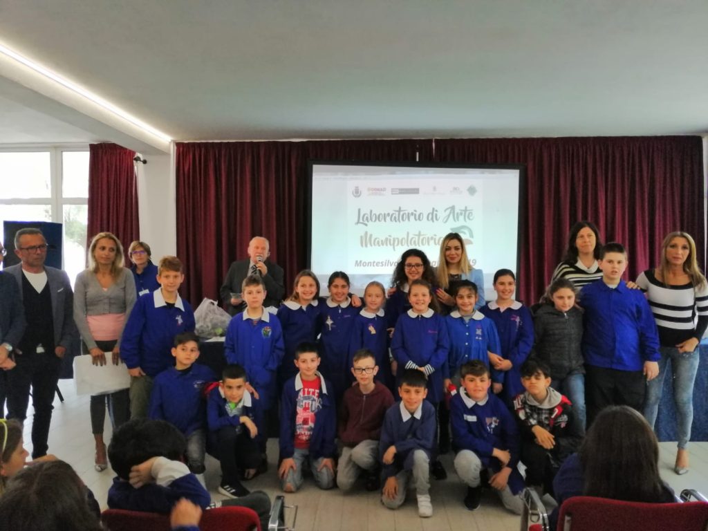 Laboratorio di arte manipolatoria, esposti i 300 lavori di 167 scolari