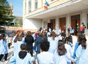 Atri, esteso il servizio di mensa scolastica e trasporto per gli studenti