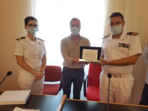 Giulianova, sindaco saluta Bernetti e dà il benvenuto al nuovo Comandante della guardia costiera Sutera