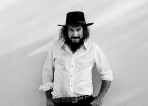 Vinicio Capossela fa il tutto esaurito al Tagliacozzo Festival