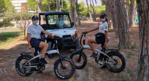 Biciclette a trazione elettrica e nuovo mezzo 4x4 per la Municipale
