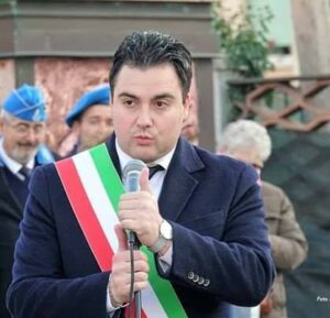 Castelli, chiusura filiale Tercas. Il sindaco Seca: “ è’ inaccettabile"