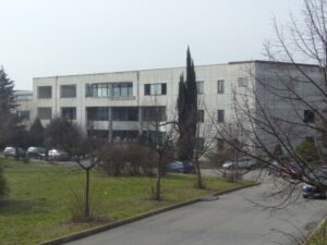 Liceo Curie di Giulianova: La Casa dei Comuni chiede intervento risolutivo