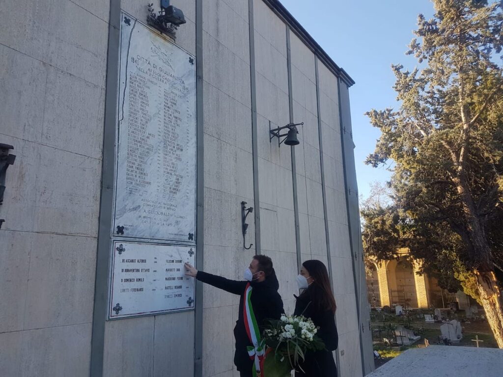 Giornata della memoria, sindaco Costantini depone fiori in ricordo dei 16 giuliesi