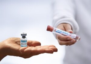 Covid, Marcozzi "sistema prenotazione vaccini subito in tilt"