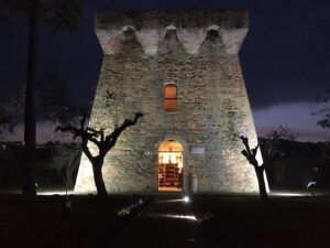 Riapre l'antica torre del Salinello, riqualificata e illuminata 