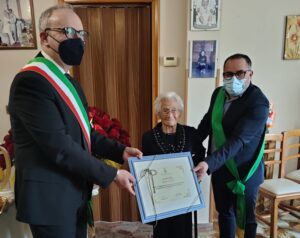 La pinetese Rosina Senzanumero compie 100 anni