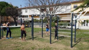 Sport, inaugurato al parco dell’Annunziata attrezzo per il calisthenics