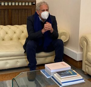 L'attore italo-inglese Vincent Riotta in visita a Pescara