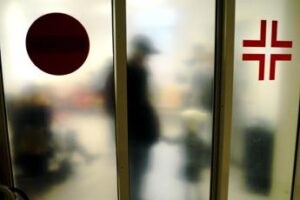 Uap avverte: “Pronti a ogni iniziativa per evitare parificazione tra farmacie e ambulatori”