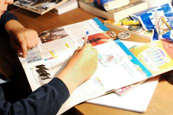 Compiti a casa e vacanze, dalla pedagogista ‘5 consigli per uscirne vivi’