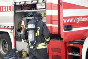 Ostia, incendio distrugge stabilimento Faber Beach