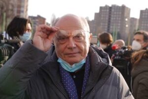 “Io usato per giustificare spazio a no vax”, il post di Galli su Rai e caso Citro della Riva