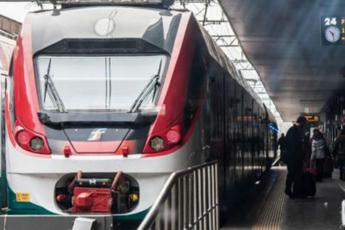 Trenitalia, ripristinate vendite e prenotazioni biglietti: “Non è stato un cyberattacco”