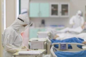 Covid, Oms: “Virus continua a mutare e uccidere, fare test e vaccini”