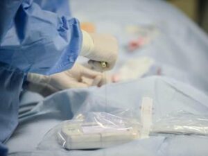 Morta per rinoplastica. Chirurgo Santanchè: “Non banalizzare il ‘ritocco’, più tutele per i pazienti”