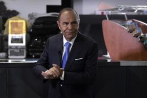 Vespa compie 80 anni: “Ritiro? Decide mio ‘editore’ di riferimento, il Padreterno”