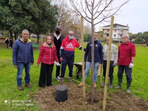 Giulianova, terzo appuntamento di “Dedicalo a chi vuoi… Piantalo con noi”