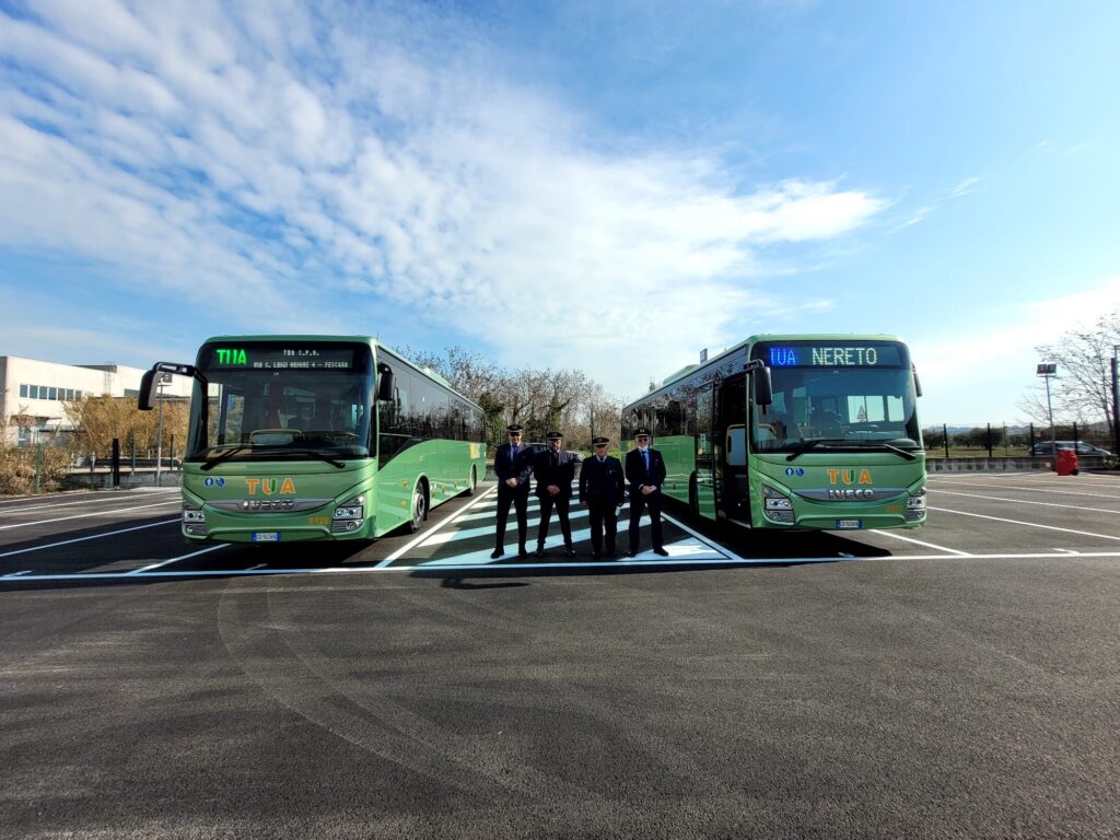 Inaugurato il nuovo deposito bus della Tua a Nereto
