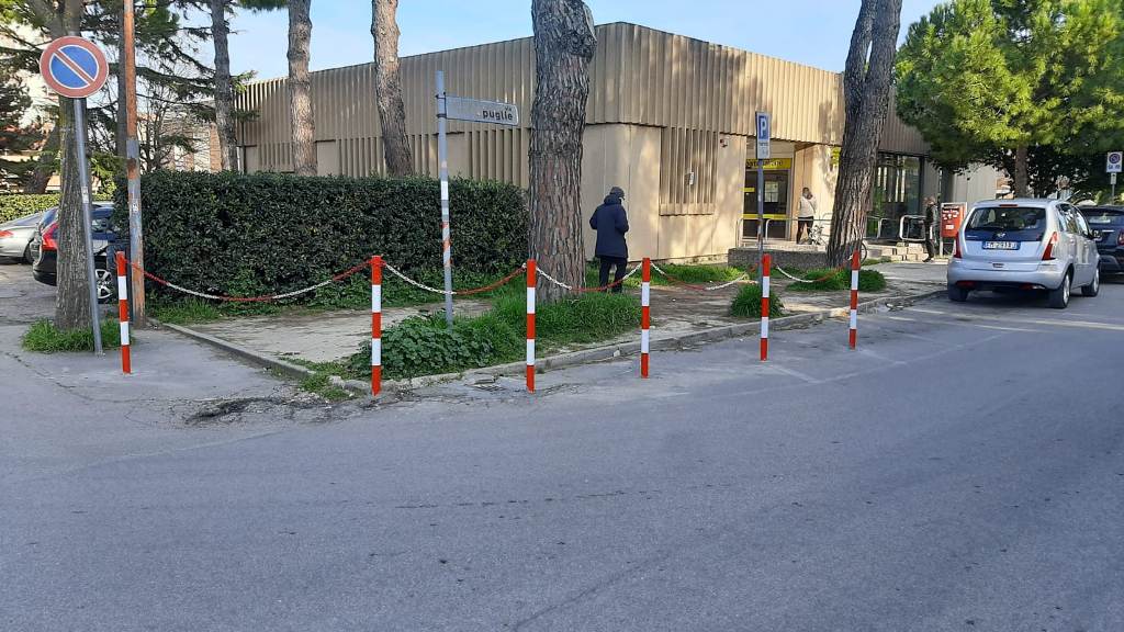 Roseto, miglioramenti sulla viabilità in viale Europa. Paletti su via Puglie