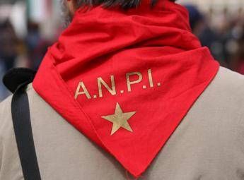 25 aprile, divieto per la manifestazione all’ex Idroscalo: Orbetello multa Anpi