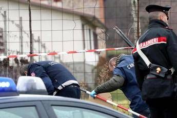 Accoltellata e uccisa a Tolentino in un parco, l’assassino sarebbe l’ex marito