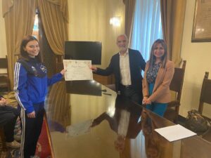 Premiata la ventenne Cinzia Brogneri: medaglia d'argento ai campionati di Karate