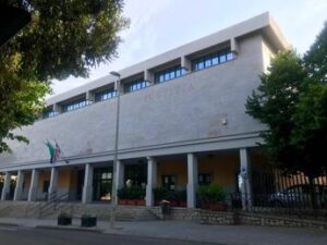 Caso Grillo jr, teste chiave in aula: “Silvia mi disse piangendo ‘Mi hanno violentata tutti'”