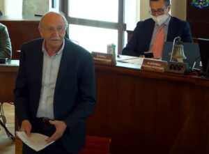 Edificio scolastico di via del Concilio, l'assessore Santilli replica al Pd