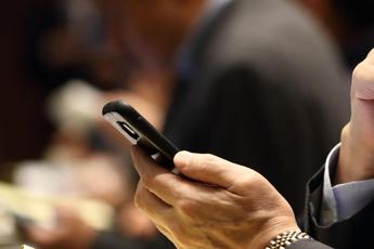 Bonifico istantaneo, vantaggi e rischi: occhio a revoca e costi aggiuntivi