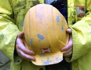 Napoli, investito da furgone in cantiere metro: morto operaio 60nne