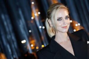 Caso Chiara Ferragni, Fratelli d’Italia: “Più controlli e nuove regole per influencer”