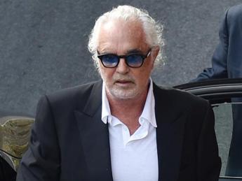 Pizza day, Briatore: “Business va benissimo, entro 2024 arriveremo a 50 ‘Crazy Pizza’”