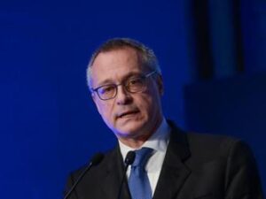 Salario minimo, Bonomi: “Non risolve questione lavoro povero”