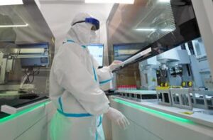 Covid, Cina contro Usa: “Basta strumentalizzazioni e diffamazione”