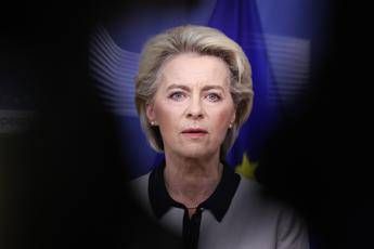 Dazi, von der Leyen sente Trump: “Pronti a colloqui, ma serve ancora tempo”