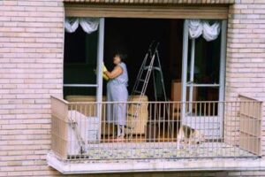 Manovra 2024, contributi colf: arriva stretta anti evasione