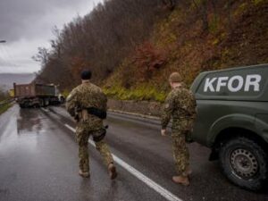 Kosovo, attacchi contro la polizia: “Bande organizzate dalla Serbia”