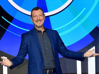 Amadeus svela la line-up completa di ‘Arena Sukuzi dai 60 ai 2000’